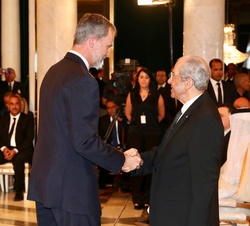 u Majestad el Rey presenta sus condolencias a Mohamed Ennaceur, Presidente de la República de Túnez