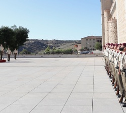 Honores de Ordenanza a Su Majestad el Rey