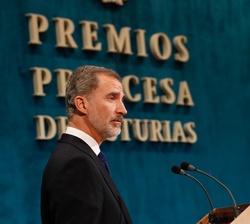 Su Majestad el Rey durante su discurso de los Premios Princesa de Asturias 2019