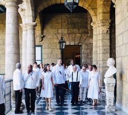Don Felipe y Doña Letizia durante su visita por el Palacio de los Capitanes Generales