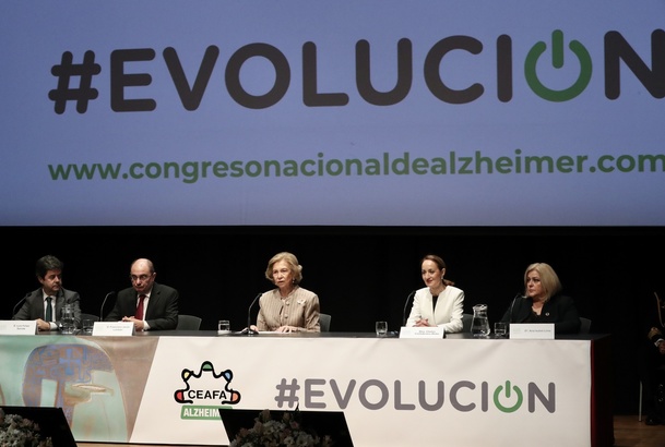 Su Majestad la Reina Doña Sofía durante el desarrollo del acto