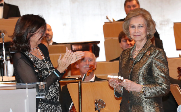 Doña Sofía tras recibir el Premio Extraordinario 60 Aniversario Manos Unidas