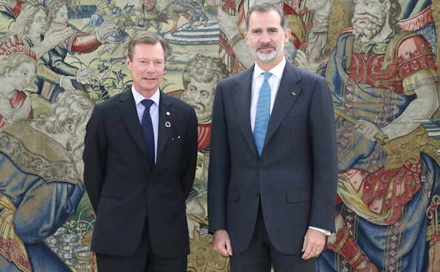 Don Felipe acompañado del Gran Duque de Luxemburgo,  Enrique de Nassau-Weilburg y Borbón-Parm