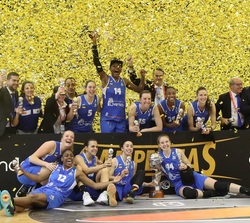 "Perfumerías Avenida" de Salamanca, campeonas de la “Copa de S.M. la Reina” de baloncesto 2020