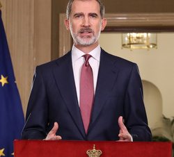 Su Majestad el Rey durante el mensaje a la Nación