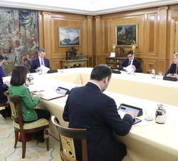 Su Majestad el Rey preside la reunión del Comité Técnico de Gestión del Coronavirus