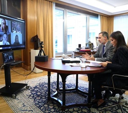Videoconferencia de Sus Majestades los Reyes con la Asociación Educativa Ítaca