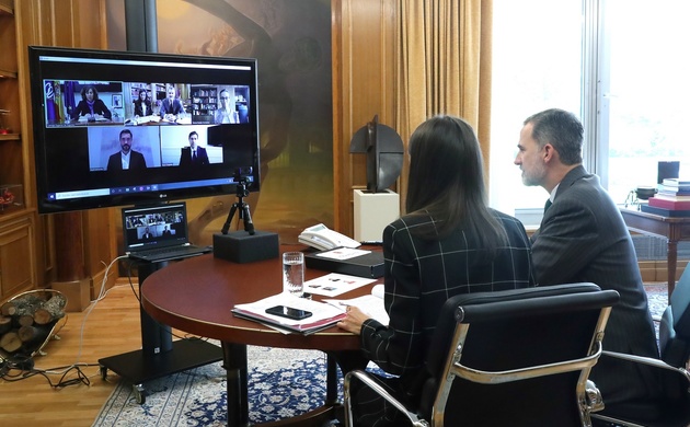 Sus Majestades los Reyes conversaron con deportistas e instituciones del ámbito del deporte