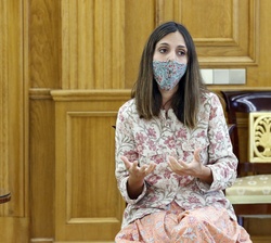 Arancha Martínez Fernández, premio social FDdGi 2018, durante el encuentro con Sus Majestades los Reyes