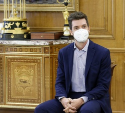 Pablo González Ruiz de la Torre, CEO de Trivu, durante el encuentro mantenido con Sus Majestades los Reyes