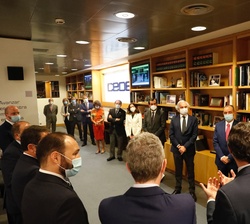 Don Felipe durante el encuentro con los presidentes de las Patronales Autonómicas y equipo directivo de la CEOE