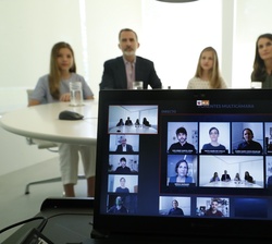 Videoconferencia con la FPdGi