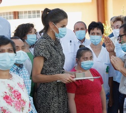 Doña Letizia con los usuarios
