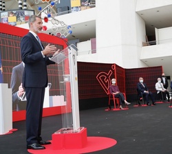 Don Felipe durante su intervención en el Museo de las Ciencias