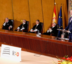 Don Felipe durante su discurso con motivo del 40º aniversario del Tribunal Constitucional
