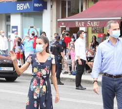 Sus Majestades los Reyes a su llegada Torrelavega