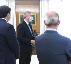 Don Felipe durante el desarrollo de la audiencia