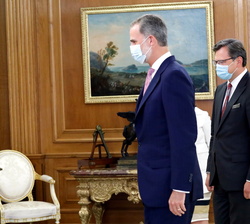 Audiencia de Su Majestad el Rey al ministro de Asuntos Exteriores de Ucrania, Dmytró Kuleba