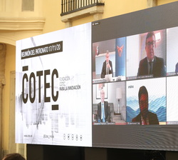 Conexión telemática con los miembros no patronos de la Fundación Cotec