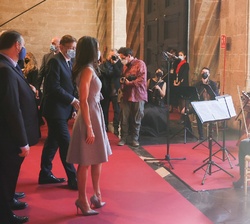 Doña Letizia con los músicos