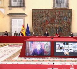Don Felipe se dirige a los asistentes a en la XXIII Reunión del Patronato de la Fundación Princesa de Girona