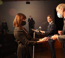 Don Felipe durante la entrega de los Premios Escolares Ana María Vidal-Abarca, “Una ciudad sin violencia” a las víctimas del Terrorismo