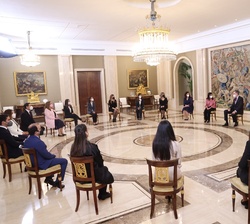 Su Majestad el Rey durante la audiencia a la XXXII Promoción del Cuerpo Superior de Interventores y Auditores de la Administración de la Seguridad Soc