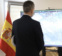 Su Majestad el Rey observa la realización del Ejercicio a nivel nacional de verificación, validación y confirmación FMN 