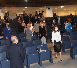 Doña Letizia a su entrada al auditorio