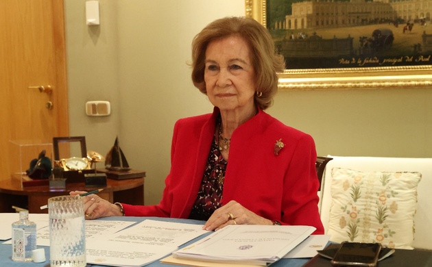 Su Majestad la Reina Doña Sofía durante la reunión de la junta de Patronos de la Escuela Superior de Música Reina Sofía