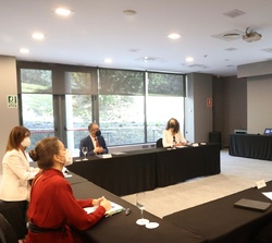 Desarrollo de la reunión de trabajo presidida por Su Majestad la Reina sobre el modelo de inclusión de alumnos con discapacidad en los tres modelos ed