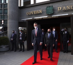 Su Majestad el Rey y el Cap de Govern de Andorra, Xavier Espot, al finalizar el encuentro