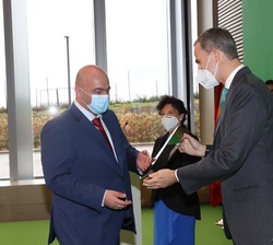 Don Felipe entrega el Premio RETO Transición Energética, al director general de Van Oord (Países Bajos), Godfried van Oord 