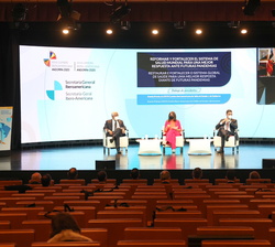 Vista General durante la Mesa Redonda "Fortaleciendo la Capacidad de Preparación y Respuesta Nacional, Regional y Mundial ante fururas pandemias&