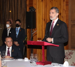 Intervención de Su Majestad el Rey durante la cena de inauguración de la XXVII Cumbre Iberoamericana