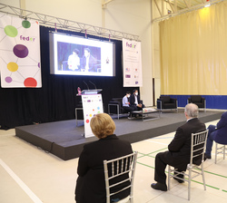 Doña Letizia durante la ponencia de la Fundación Rafa Puede