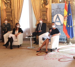 Su Majestad la Reina durante el debate “Conmemoración del Décimo Aniversario del Convenio de Estambul”