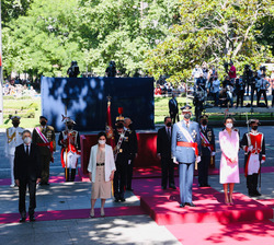 Sus Majestades los Reyes durante el desarrollo del acto