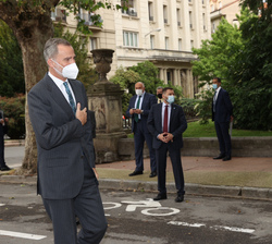 Su Majestad el Rey recibe el saludo del presidente del Gobierno, Pedro Sánchez Pérez-Castejón
