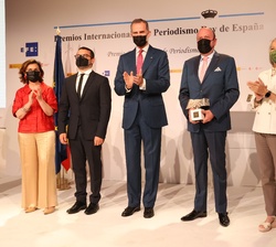 Premio de Radio a Juan David Cardoso, Camila Andrea Sarmiento y Julio Sánchez Cristo