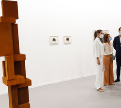 Los Reyes en la gelería de Thaddaeus Ropac