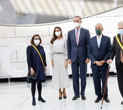 Sus Majestades los Reyes, acompañados de Su Excelencia Marcelo Rebelo de Sousa, Presidente de la República Portuguesa, Mauricio Botton y Señora