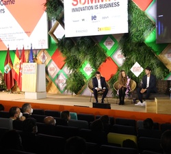 Don Felipe  durante el debate “Keynote – Spain´s Game Chargers”