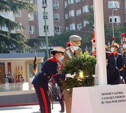Don Felipe durante el homenaje a los que dieron su vida por España