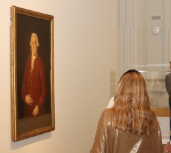 Don Felipe durante la visita