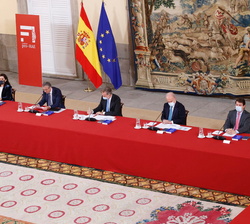 Reunión del Patronato de la Funcación pro-RAE presidida por S.M. el Rey