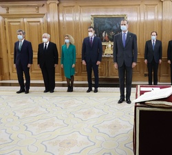 Su Majestad el Rey preside el juramento y promesa de los nuevos magistrados del Tribunal Constitucional