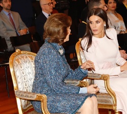 Conversación entre Su Majestad la Reina y Su Majestad la Reina de Suecia