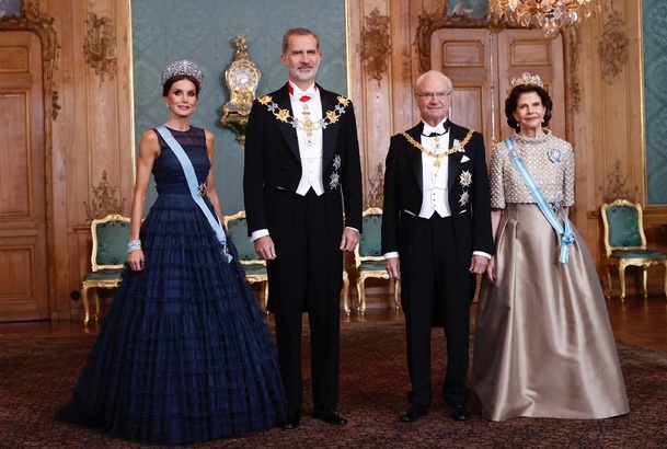Sus Majestades los Reyes y Sus Majestades los Reyes de Suecia