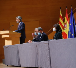 Su Majestad el Rey durante la intervención del presidente del Tribunal Supremo y del Consejo General del Poder Judicial, Carlos Lesmes